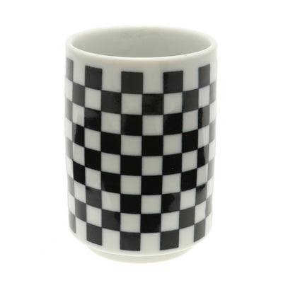 T-Cup Checkered in Black and White.